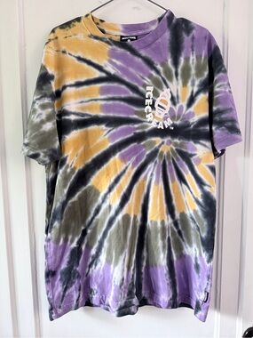 BBC Icecream Soft Serve Cone Spiral Tie Dye Graphic T-Shirt Purple Yellow Size L
